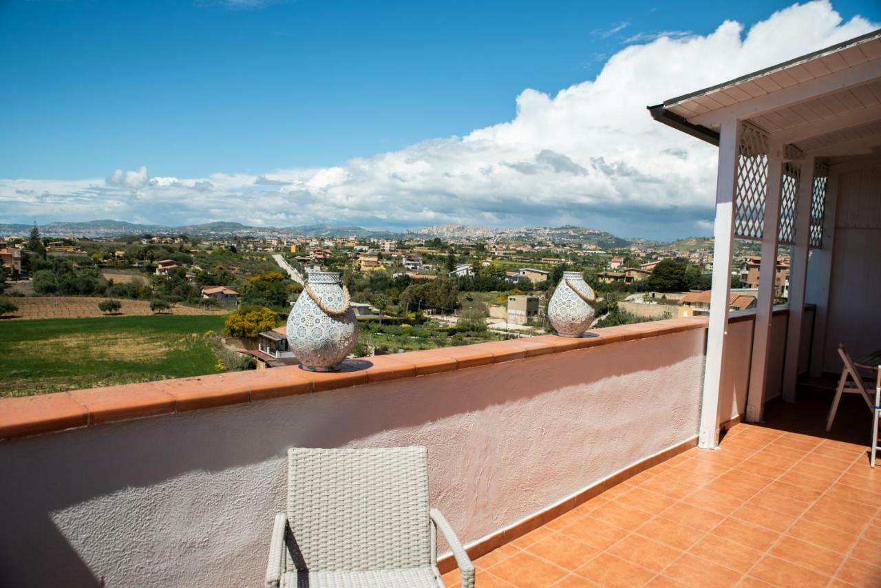 Attico Panoramico Agrigento Apartment Luaran gambar